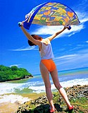 Minori Aoi holds up a towel to capture the wind